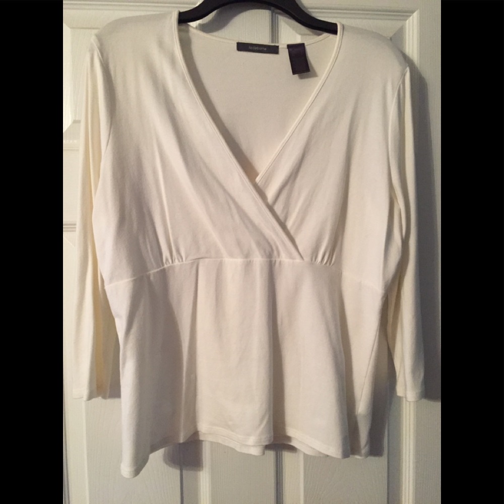 Top - Picture 2 of 2